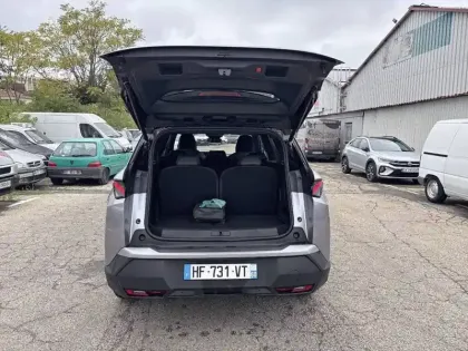 Photo 5 Peugeot 5008  Hybrid 145 ch e-DCS6