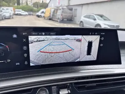 Photo 13 Peugeot 5008  Hybrid 145 ch e-DCS6