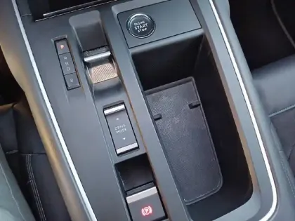 Photo 13 Citroën C5 aircross  Hybride Rechargeable 225 e-EAT8