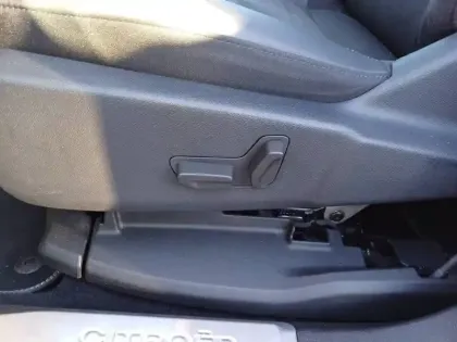 Photo 18 Citroën C5 aircross  Hybride Rechargeable 225 e-EAT8