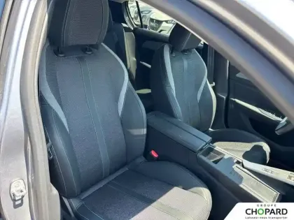 Photo 12 Peugeot 308  Hybrid 136 e-DCS6