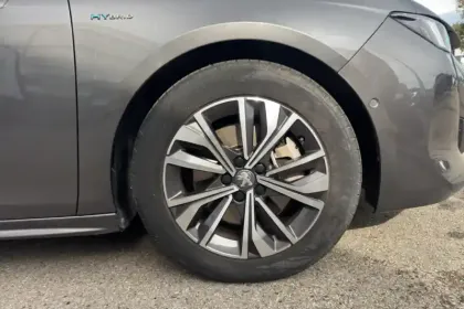 Photo 11 Peugeot 508  SW Hybrid 225 e-EAT8