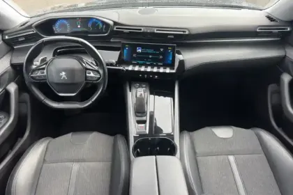 Photo 13 Peugeot 508  SW Hybrid 225 e-EAT8