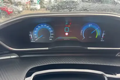 Photo 15 Peugeot 508  SW Hybrid 225 e-EAT8