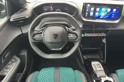 Photo 16 Peugeot 208  Hybrid 110 ch e-DCS6