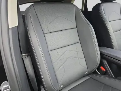 Photo 34 BMW Serie 2 Active Tourer 218d 150 ch DKG7