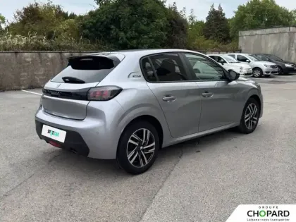 Photo 30 Peugeot 208  PureTech 75 S&S BVM5
