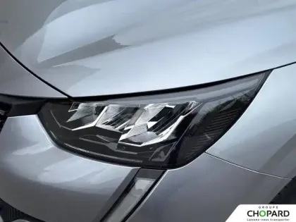 Photo 26 Peugeot 208  PureTech 75 S&S BVM5