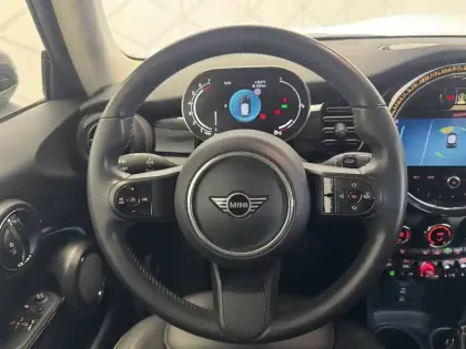 Photo 5 Mini Mini Hatch 3 Portes Cooper 136 ch DKG7
