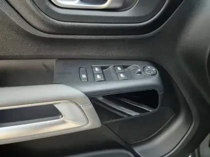 Photo 37 Citroën C5 aircross  Hybride Rechargeable 225 S&S e-EAT8