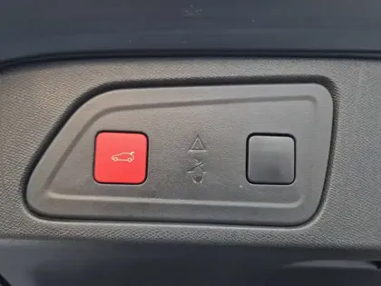 Photo 35 Citroën C5 aircross  Hybride Rechargeable 225 S&S e-EAT8