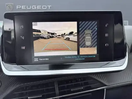 Photo 24 Peugeot 2008  Electrique 136 ch