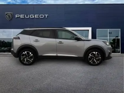 Photo 32 Peugeot 2008  Electrique 136 ch