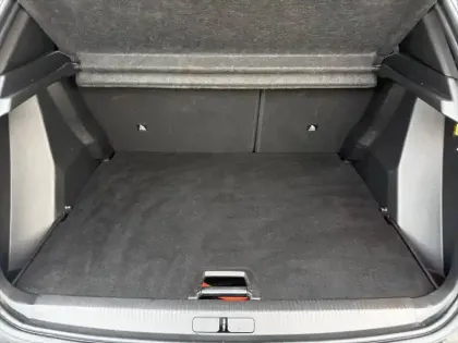 Photo 40 Peugeot 2008  Electrique 136 ch