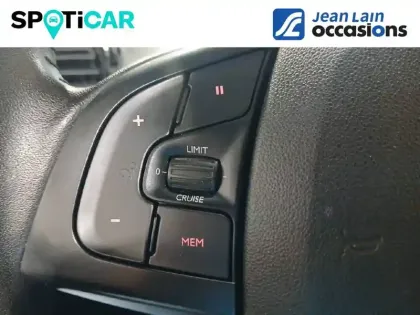 Photo 14 Citroën C4  Cactus PureTech 110 S&S BVM6