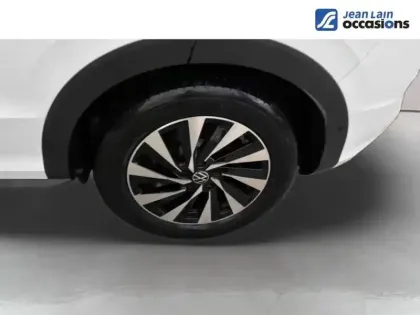 Photo 8 Volkswagen T-roc  1.5 eTSI Hybrid 150 ch DSG7