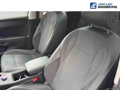 Photo 10 Volkswagen T-roc  1.5 eTSI Hybrid 150 ch DSG7