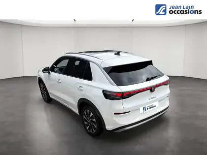 Photo 6 Volkswagen T-roc  1.5 eTSI Hybrid 150 ch DSG7