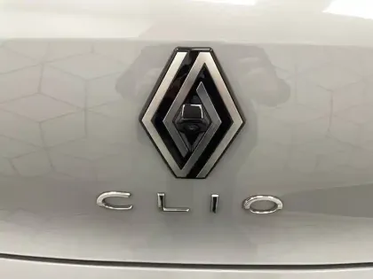Photo 32 Renault Clio  E-Tech full hybrid 145 ch GSR2