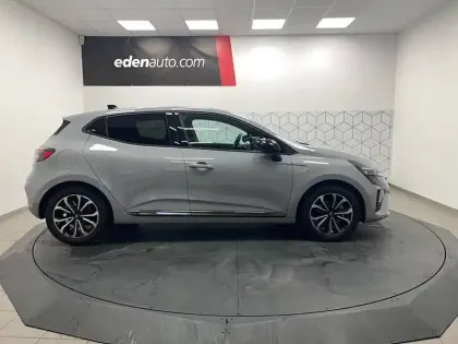Photo 5 Renault Clio  E-Tech full hybrid 145 ch GSR2