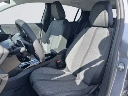 Photo 10 Peugeot 208  Hybrid 110 e-DCS6