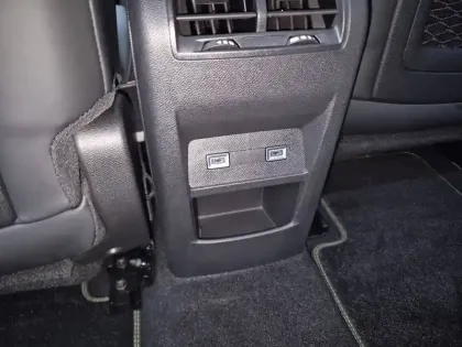 Photo 25 Peugeot 408  Hybrid 145 e-DCS6