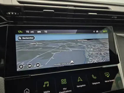 Photo 17 Peugeot 408  Hybrid 145 e-DCS6