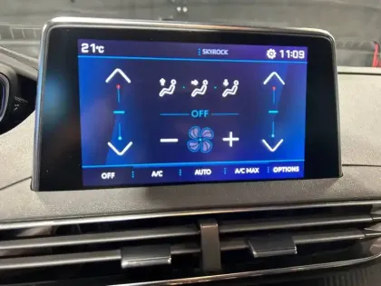Photo 17 Peugeot 3008  BlueHDi 130ch S&S EAT8