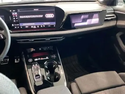 Photo 7 Audi A5 AVANT E HYBRID QUATTRO 299 CH S TRONI