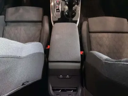 Photo 9 Audi A5 AVANT E HYBRID QUATTRO 299 CH S TRONI