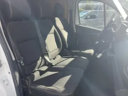 Photo 10 Renault Trafic  Fg L1H1 2T8 2.0 Blue dCi 150ch Grand Confort