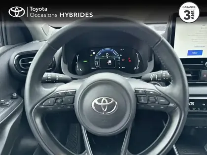 Photo 12 Toyota Yaris  116h Design 5p MY25