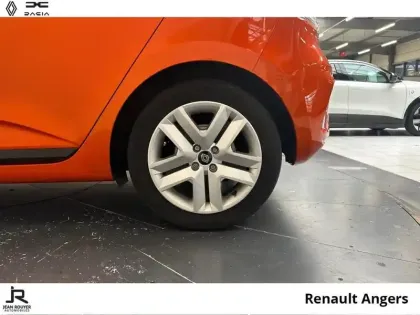 Photo 7 Renault Clio  1.6 E-Tech 145ch full hybrid Evolution