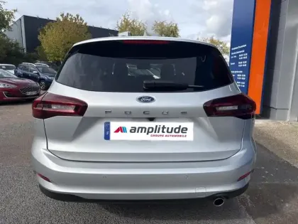 Photo 5 Ford Focus  SW 1.0 EcoBoost mHEV 125 ch Titanium X Business