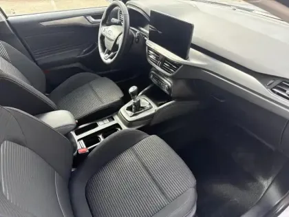 Photo 10 Ford Focus  SW 1.0 EcoBoost mHEV 125 ch Titanium X Business