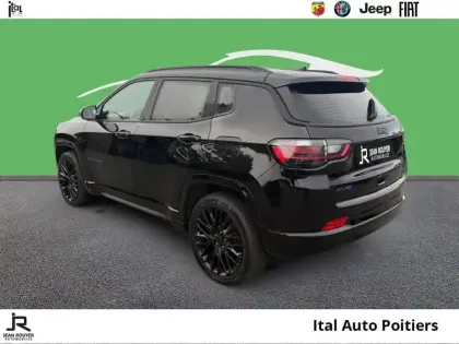 Photo 6 Jeep Compass  1.3 Turbo T4 240ch PHEV 4xe S AT6 eAWD