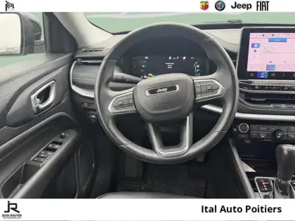 Photo 7 Jeep Compass  1.3 Turbo T4 240ch PHEV 4xe S AT6 eAWD
