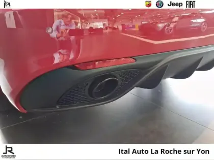 Photo 14 Alfa Romeo Giulia  2.2 Diesel 160ch Veloce AT8