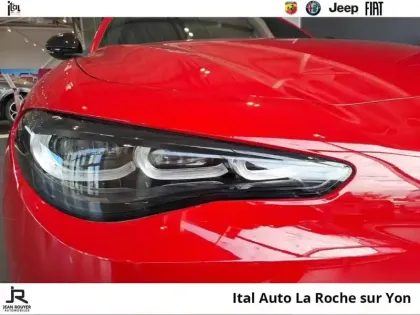 Photo 13 Alfa Romeo Giulia  2.2 Diesel 160ch Veloce AT8