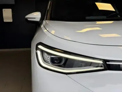 Photo 13 Volkswagen ID.5  204ch Pro Performance 77 kWh