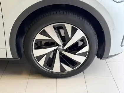 Photo 10 Volkswagen ID.5  204ch Pro Performance 77 kWh