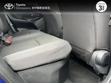 Photo 13 Toyota Yaris  Cross 116h Design Cargo
