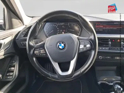 Photo 11 BMW Serie 1  116iA 109ch Edition Sport DKG7