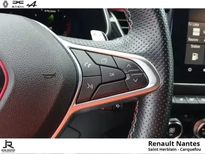 Photo 13 Renault Arkana  1.3 TCe mild hybrid 140ch RS Line EDC -22