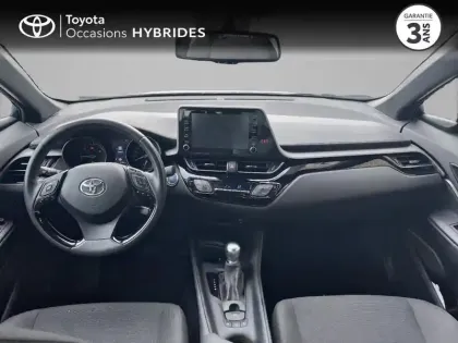 Photo 7 Toyota C-HR  1.8 Hybride 122ch Dynamic Ultimate E-CVT