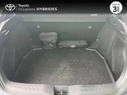 Photo 9 Toyota C-HR  1.8 Hybride 122ch Dynamic Ultimate E-CVT