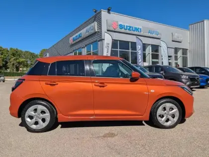 Photo 8 Suzuki Swift  1.2 Hybrid 83ch Privilège