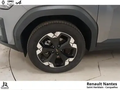 Photo 8 Dacia Bigster  1.2 mild hybrid 140ch Extreme