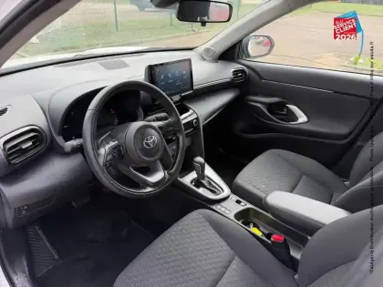 Photo 14 Toyota Yaris  Cross 116h Dynamic MY25