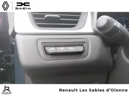 Photo 14 Renault Captur  1.6 E-Tech hybride 145ch Equilibre